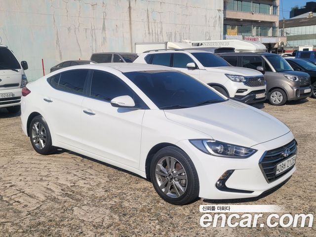Hyundai AVANTE 2017 — photo 6