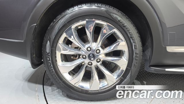 Kia Sorento 2018 — photo 5