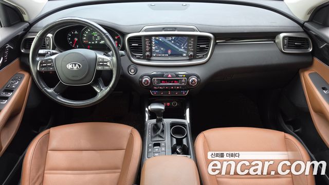 Kia Sorento 2018 — photo 10