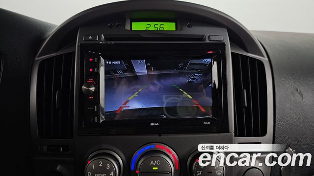Hyundai Starex 2015 — photo 15