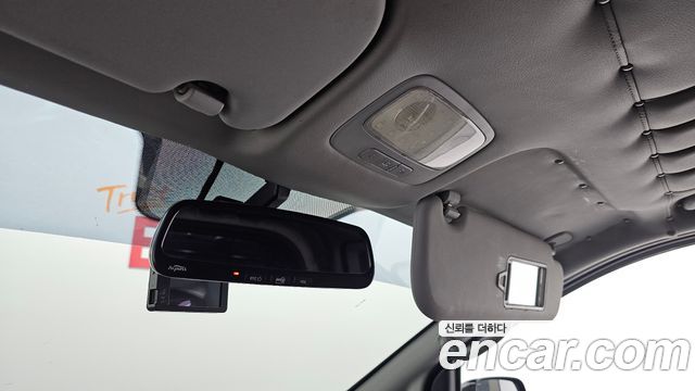 Hyundai Starex 2015 — photo 19