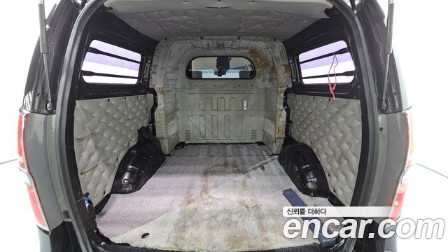 Hyundai Starex 2015 — photo 20