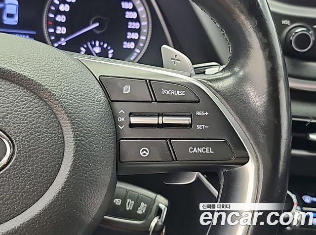 Hyundai Sonata 2021 — photo 16