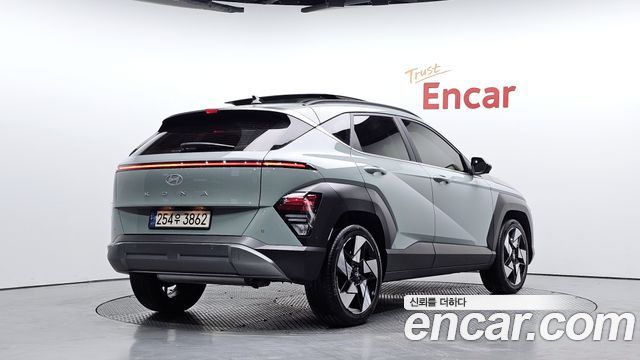 Hyundai Kona 2025 — photo 2