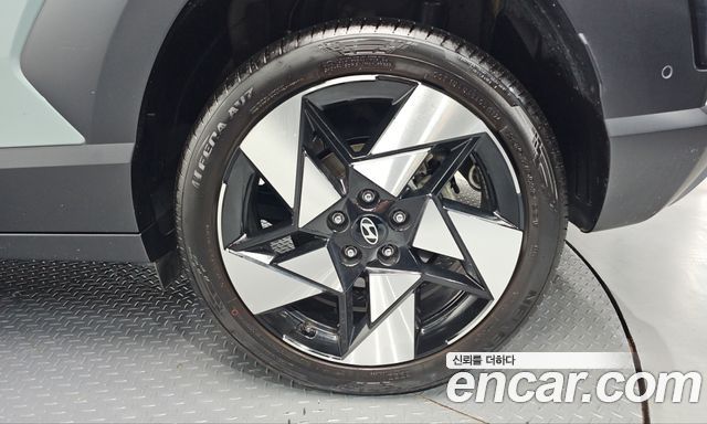 Hyundai Kona 2025 — photo 7