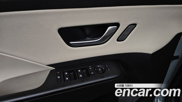 Hyundai Kona 2025 — photo 33
