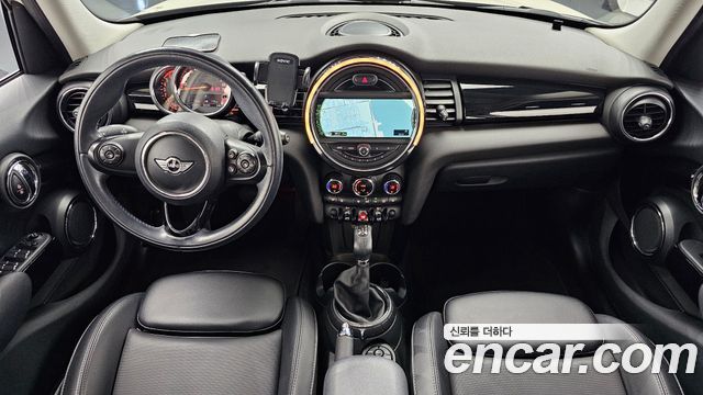 Mini Cooper 2015 — photo 10