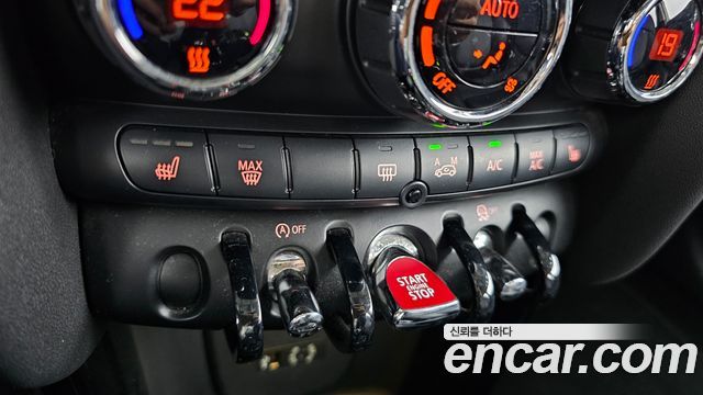 Mini Cooper 2015 — photo 29
