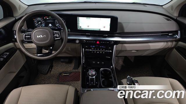 Kia Canival 2023 — photo 10