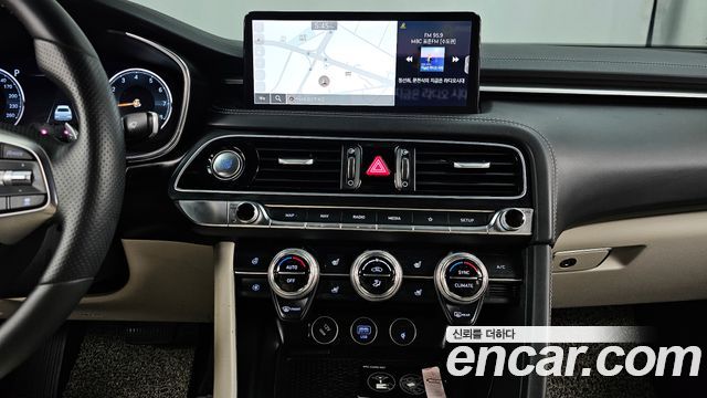Genesis G70 2023 — photo 10