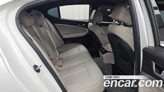 Genesis G70 2023 — photo 16