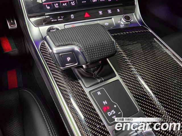 Audi A7 2022 — photo 15