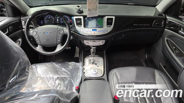 Hyundai Genesis 2013 — photo 10