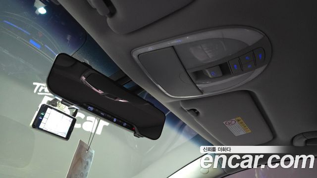 Hyundai Genesis 2013 — photo 24