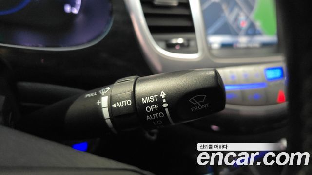 Hyundai Genesis 2013 — photo 29