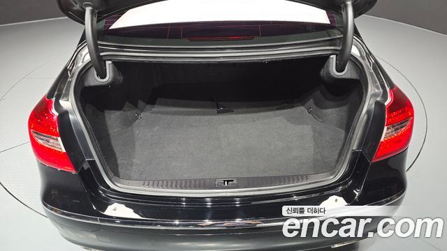 Hyundai Genesis 2013 — photo 35