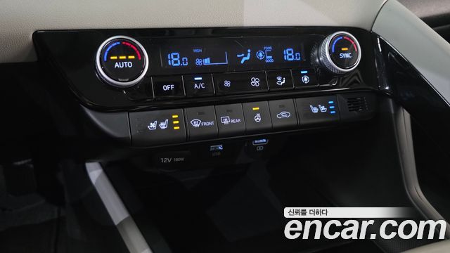 Hyundai AVANTE 2021 — photo 11