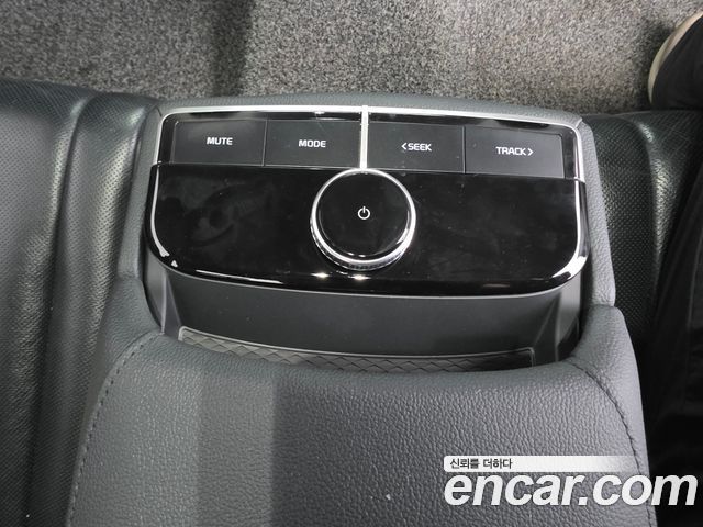 Kia K8 2023 — photo 10