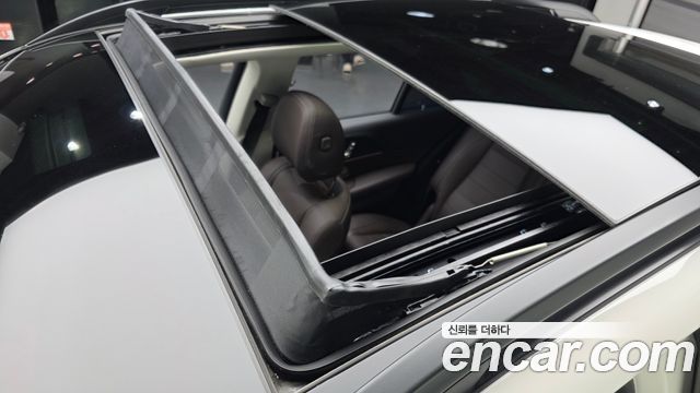 Mercedes-Benz GLE-Class 2022 — photo 19