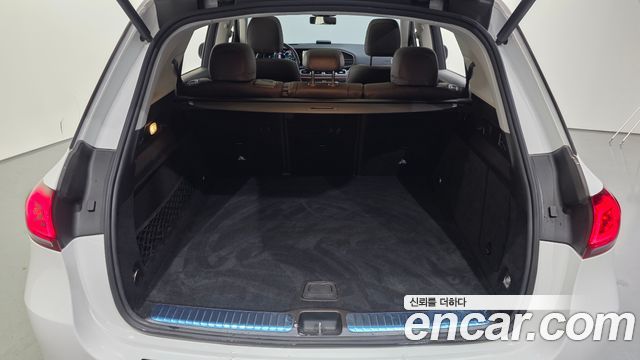 Mercedes-Benz GLE-Class 2022 — photo 20