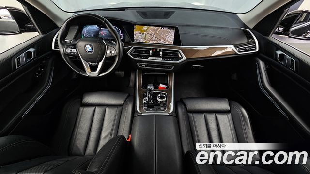BMW X5 2022 — photo 10