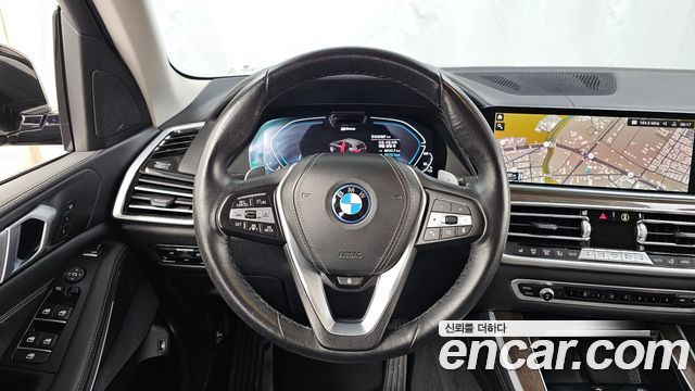 BMW X5 2022 — photo 19