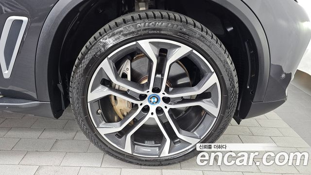 BMW X5 2022 — photo 7