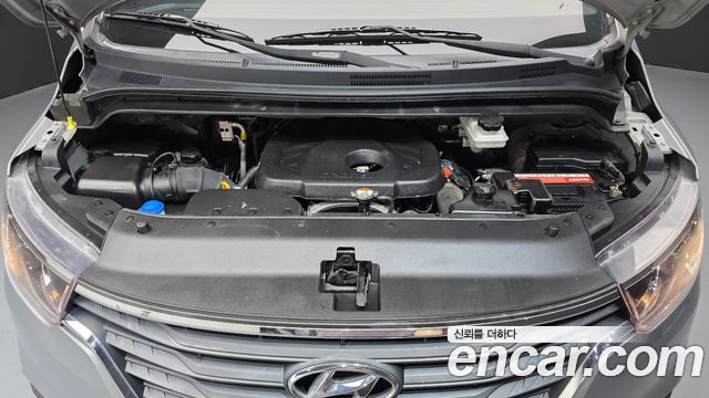 Hyundai Starex 2019 — photo 6