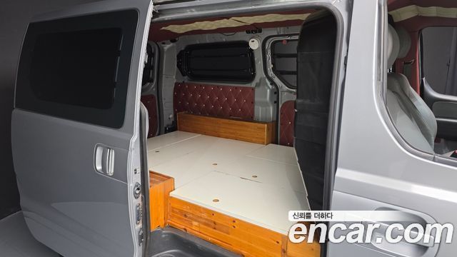 Hyundai Starex 2019 — photo 12