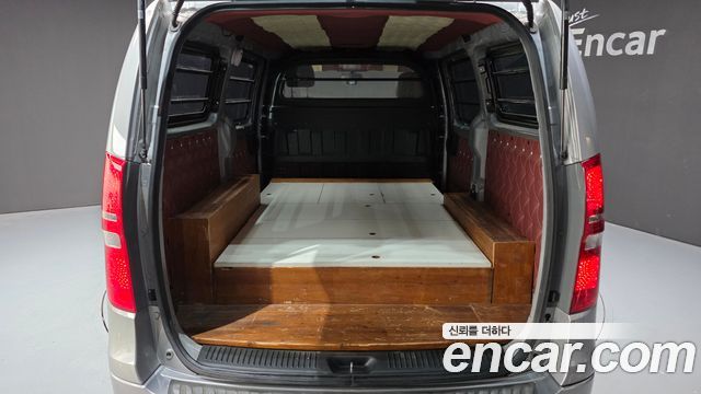 Hyundai Starex 2019 — photo 19