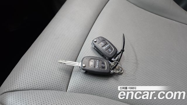 Hyundai Starex 2019 — photo 20