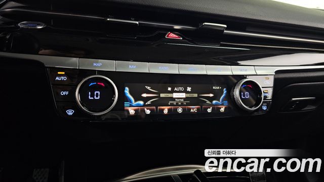 Genesis G80 2022 — photo 34