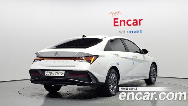 Hyundai AVANTE 2024 — photo 2