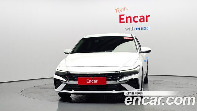 Hyundai AVANTE 2024 — photo 3