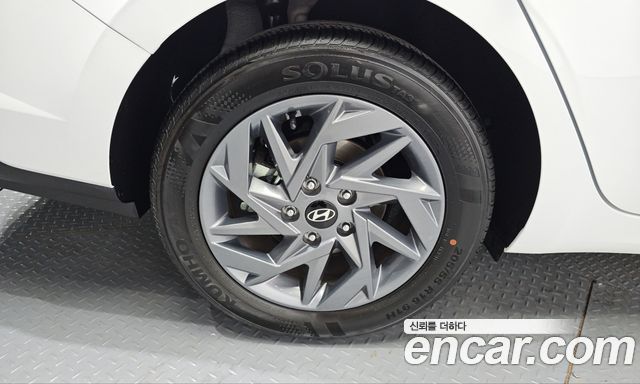 Hyundai AVANTE 2024 — photo 5