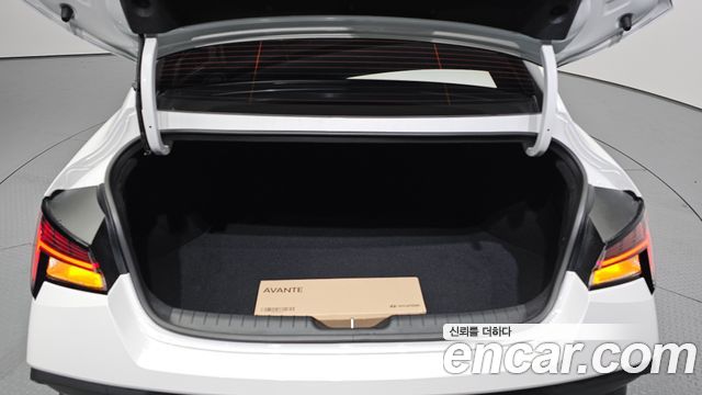 Hyundai AVANTE 2024 — photo 30