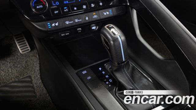 Hyundai AVANTE 2022 — photo 12