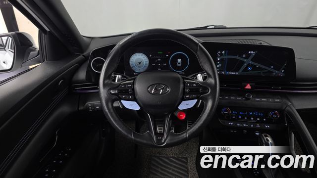 Hyundai AVANTE 2022 — photo 19