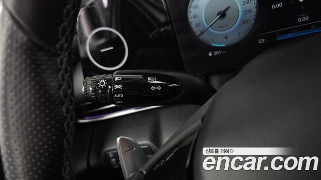 Hyundai AVANTE 2022 — photo 24