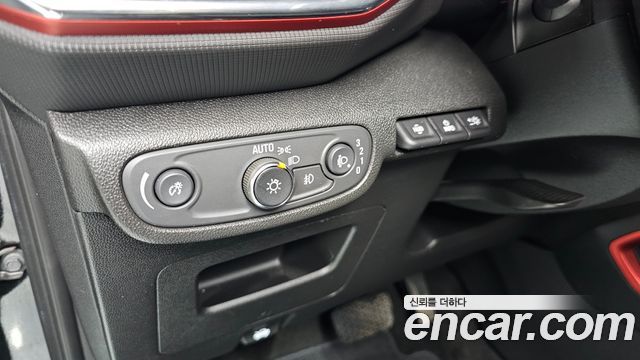 Chevrolet Korea Trailblazer 2022 — photo 19