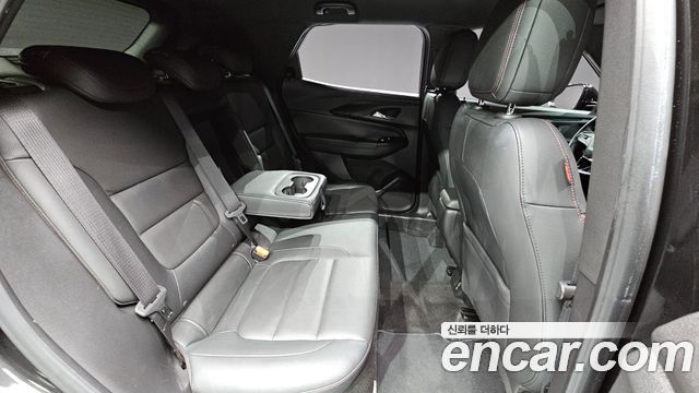 Chevrolet Korea Trailblazer 2022 — photo 32