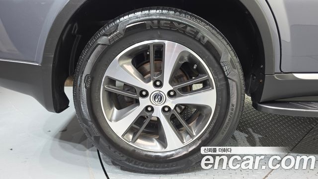 KG Mobility Rexton 2016 — photo 5