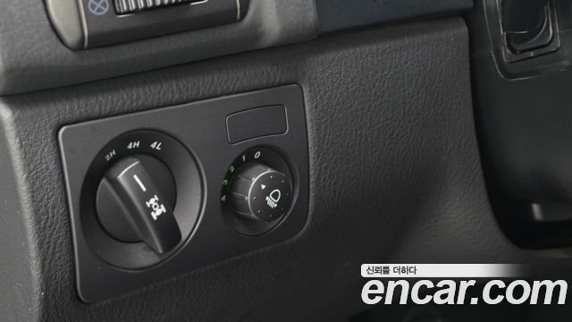 KG Mobility Rexton 2016 — photo 15