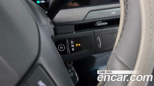 Kia EV3 2025 — photo 9