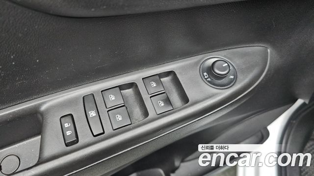 Chevrolet Korea Spark 2017 — photo 12