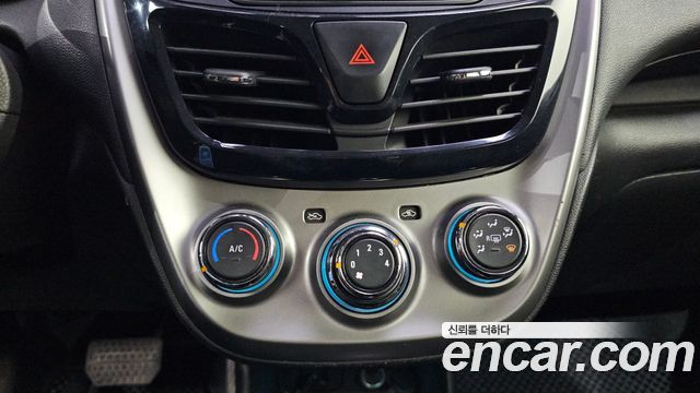 Chevrolet Korea Spark 2017 — photo 18