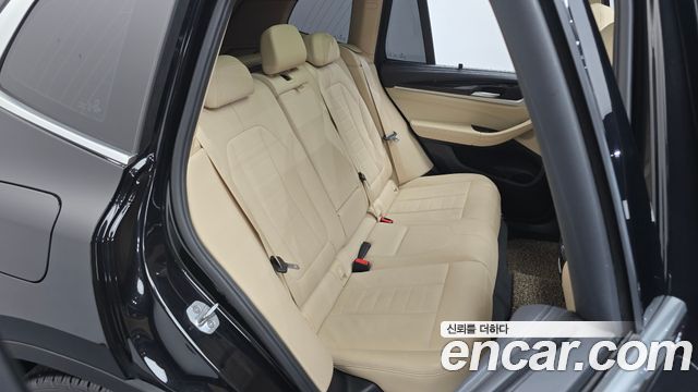 BMW X3 2018 — photo 18