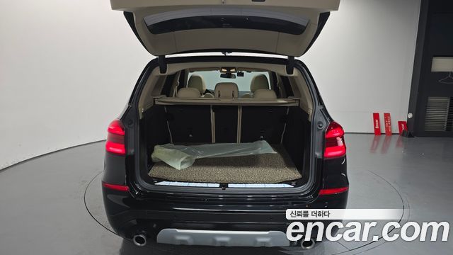 BMW X3 2018 — photo 25