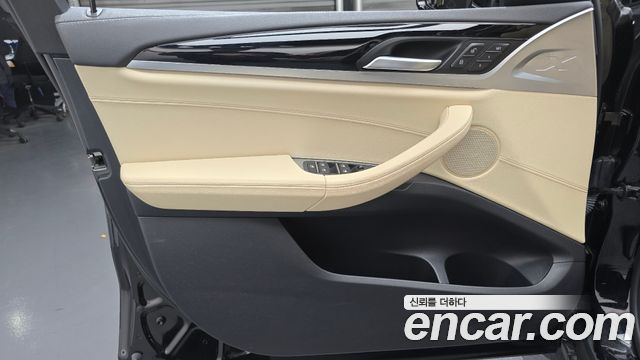 BMW X3 2018 — photo 14