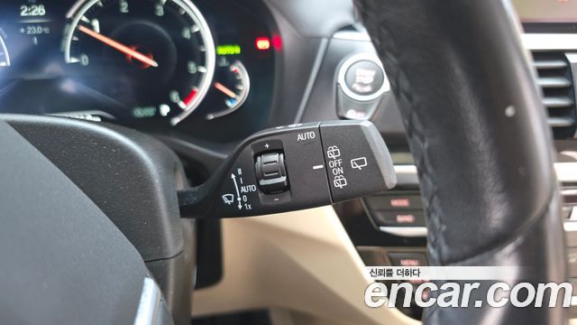BMW X3 2018 — photo 28